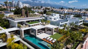 Fabulous villa for sale in Nueva Andalucia, Marbella