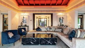 Villa for sale in Los Flamingos, Benahavis