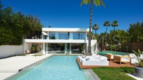 Villa for sale in Nueva Andalucia, Marbella