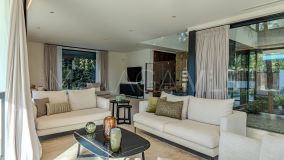 Villa for sale in Rocio de Nagüeles, Marbella Golden Mile