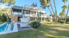 Villa for sale in Rocio de Nagüeles, Marbella Golden Mile