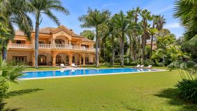Villa for sale in Guadalmina Baja, San Pedro de Alcantara