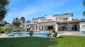 Villa zu verkaufen in Nueva Andalucia, Marbella