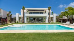 Villa for sale in Lomas del Virrey, Marbella Golden Mile