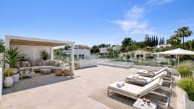 Villa for sale in Monte Biarritz, Estepona Öst