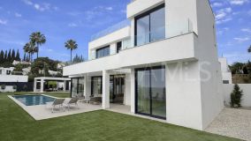 Villa for sale in Monte Biarritz, Estepona Öst