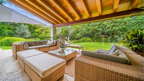 Villa for sale in Marbella Hill Club with 5 bedrooms