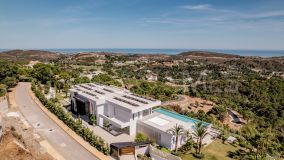 Villa for sale in Marbella Club Golf Resort, Benahavis