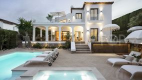 Extraordinary Private Villa in the Heart of Nueva Andalucia, Marbella for Sale