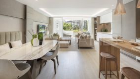 Ground Floor Apartment for sale in Puente Romano, Marbella Golden Mile