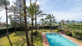Villa en venta en La Reserva de los Monteros, Marbella Este