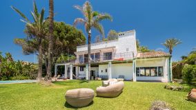 Villa for sale in La Reserva de los Monteros, Marbella East