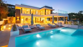 For sale villa in Las Brisas