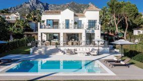 Villa for sale in Sierra Blanca, Marbella Golden Mile