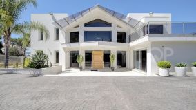 For sale 5 bedrooms villa in Los Naranjos Golf