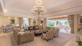 Villa for sale in La Quinta de Sierra Blanca