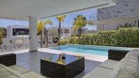Villa zu verkaufen in El Campanario, Estepona Ost