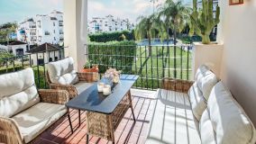 Apartment for sale in Lorcrimar, Nueva Andalucia