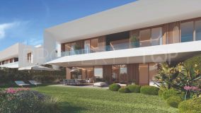 Buy El Paraiso semi detached house with 4 bedrooms