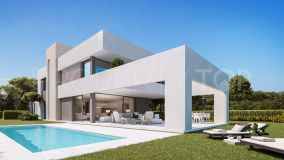 Villa for sale in Elviria with 5 bedrooms
