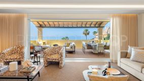 STUNNING FRONT LINE BEACH PENTHOUSE IN MARBELLA