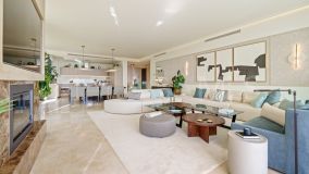 Tvåvåningslägenhet for sale in Reserva de Sierra Blanca, Marbella Golden Mile