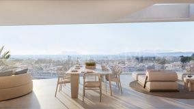 Penthouse for sale in New Golden Mile, Estepona East
