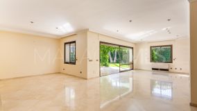 Villa for sale in Los Monteros, Marbella Öst
