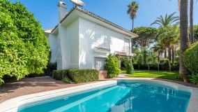 Villa for sale in Los Monteros, Marbella Öst