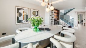 Duplex Penthouse for sale in Monte Halcones, Benahavis