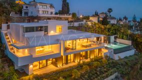 Villa en venta en El Rosario, Marbella Este