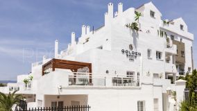 Atico con 2 dormitorios en venta en Marbella - Puerto Banus