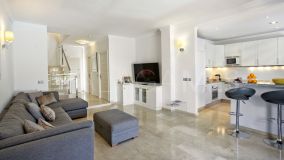 Town House for sale in Los Naranjos Country Club, Nueva Andalucia