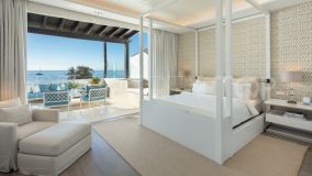 3 bedrooms duplex penthouse in Puente Romano for sale