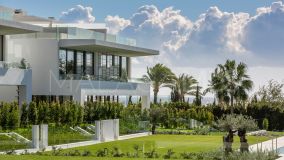 Villa Jumelée for sale in Vilas 12, Marbella Golden Mile