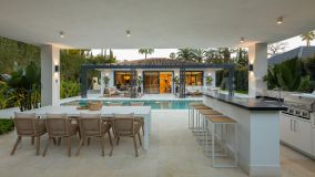 Villa en venta en Las Brisas, Nueva Andalucia