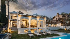 Villa for sale in Altos Reales, Marbella Golden Mile