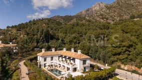 Villa for sale in Cascada de Camojan, Marbella Golden Mile