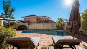 For sale villa with 5 bedrooms in El Herrojo