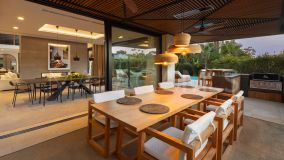 Villa en venta en Nueva Andalucia, Marbella