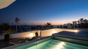 For sale villa with 6 bedrooms in Los Monteros Playa