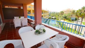 Buy apartment with 4 bedrooms in Marina de Sotogrande