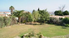 Villa for sale in Torreguadiaro with 4 bedrooms