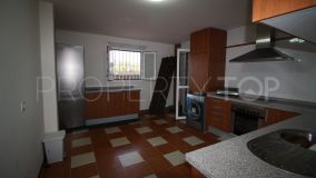 Apartamento a la venta en Pueblo Nuevo de Guadiaro con 3 dormitorios