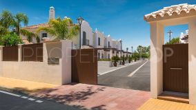 Complex of beach villas in sought after area in Guadalmina Baja – Marbella