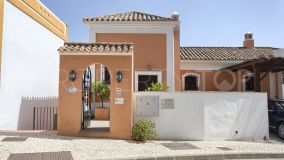 4 bedrooms town house in Montemayor for sale