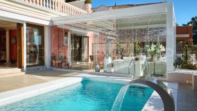 Buy Llanos de Nagueles villa with 4 bedrooms