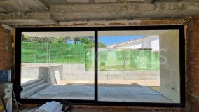 Villa for sale in Nueva Andalucia, Marbella