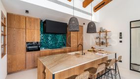 Villa for sale in Nueva Andalucia, Marbella
