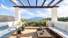 Spacious duplex penthouse with amazing views in The Oakhill, La Mairena